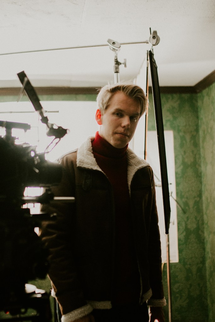 Actor amongst the set materials